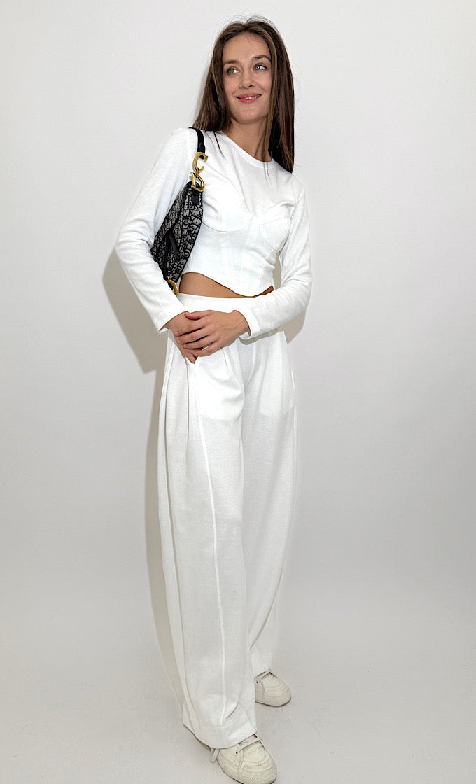 חליפת קימברלי לבנה