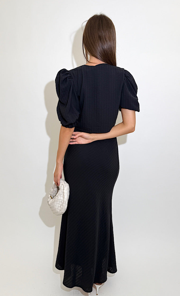 ALIANA BLACK SUIT