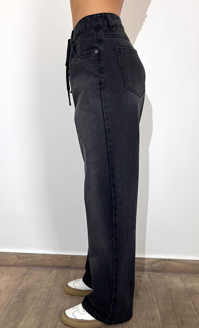 HARRIS BLACK JEANS