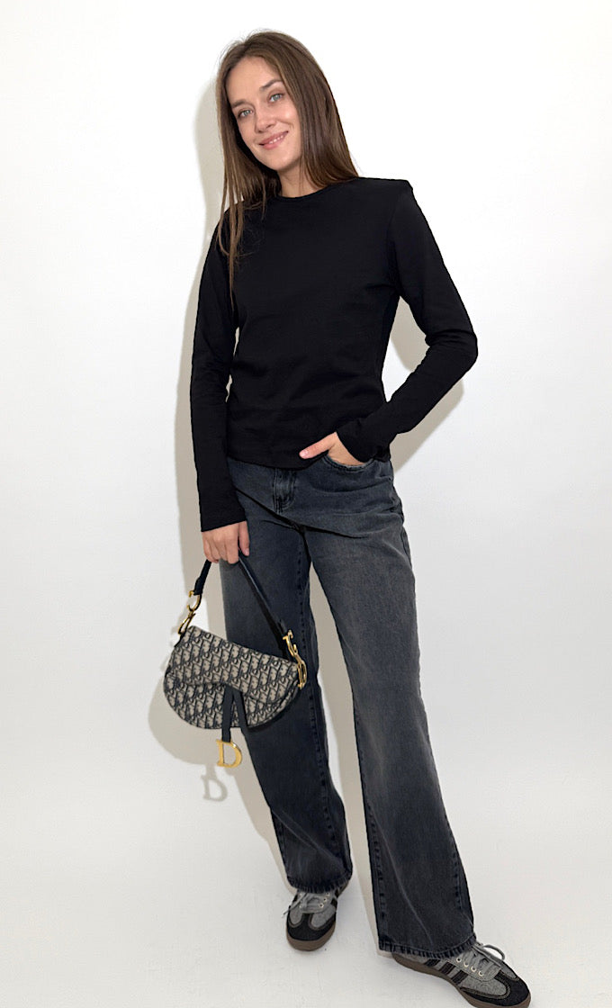 חולצת קסלין שחורה