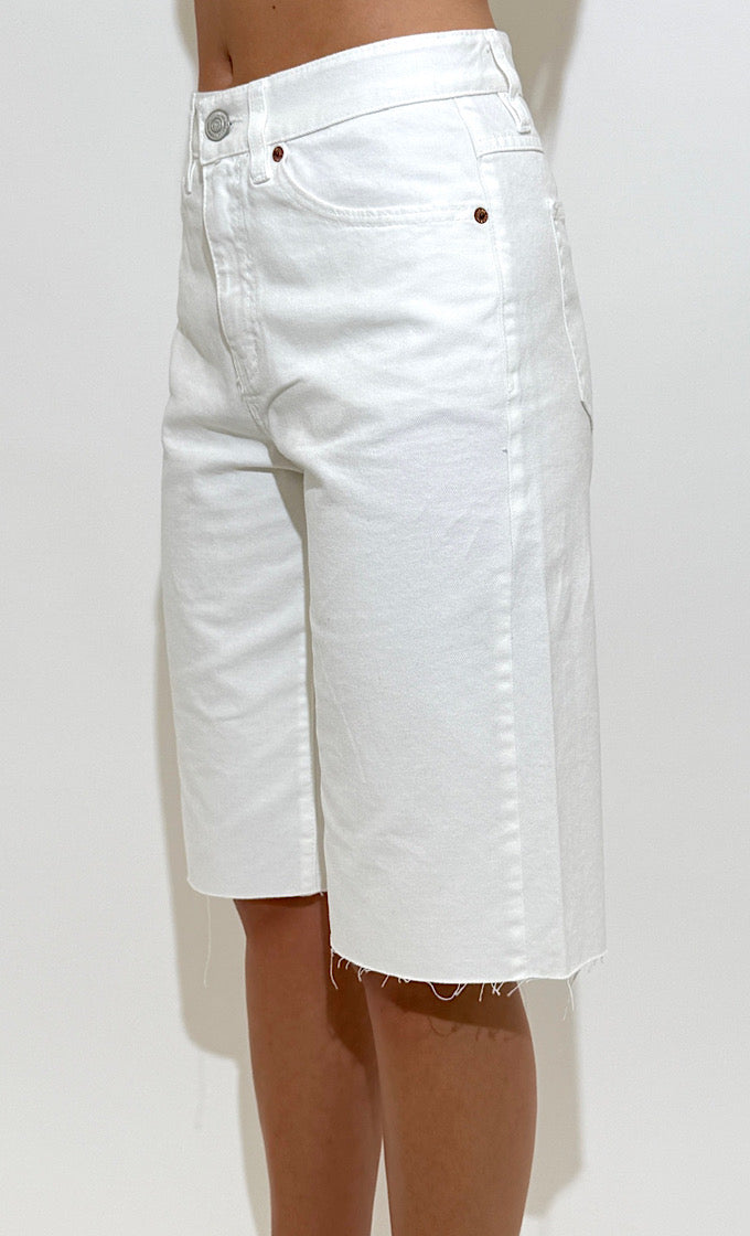 RINGO WHITE BERMUDA JEANS