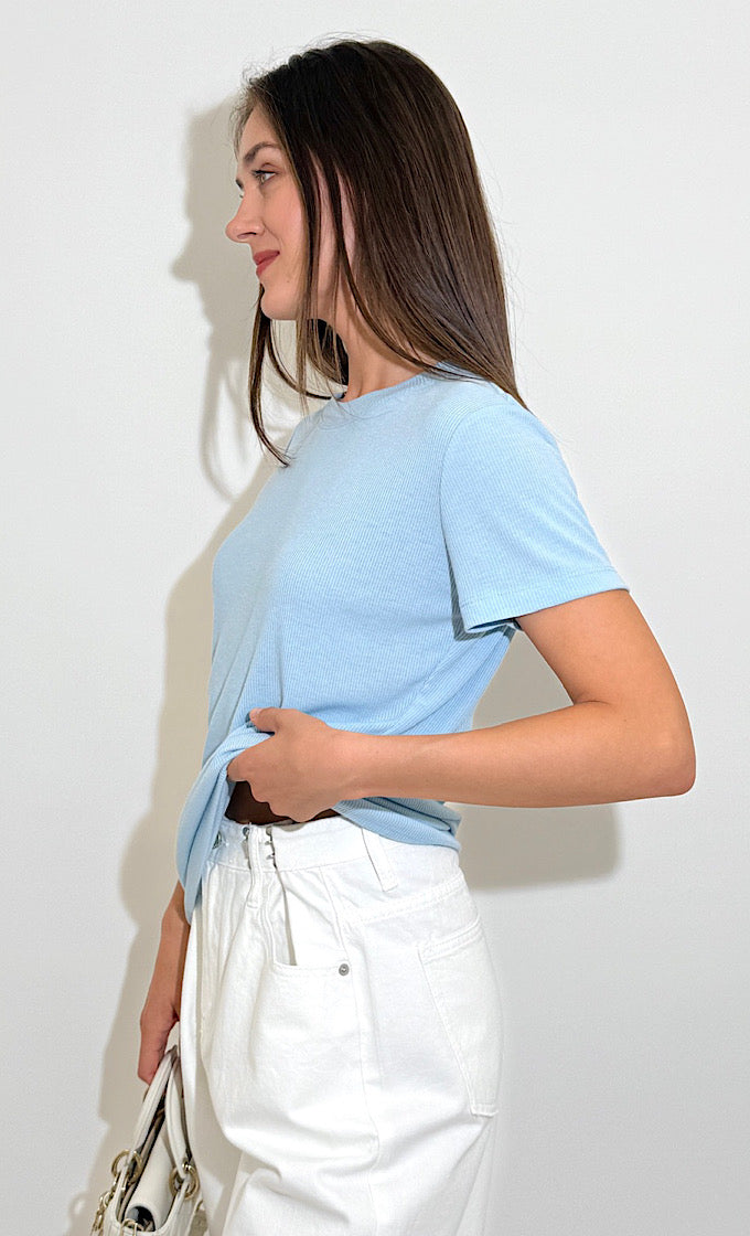 NIKA LIGHT BLUE ROUND NECK T-SHIRT