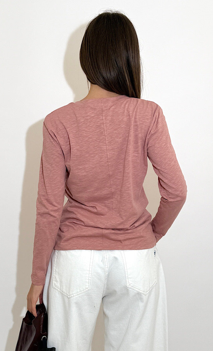 חולצת קורי מפתח עגול פודרה