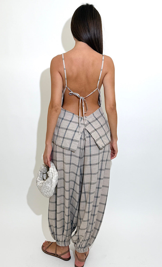 DORI OFF WHITE SUIT