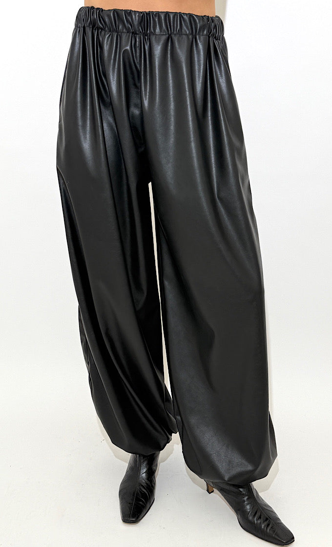 מכנס ברודי שחור