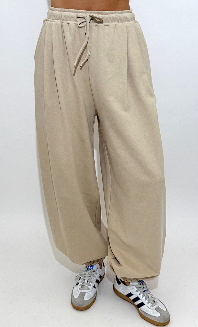 CARLOS OFF WHITE PANTS