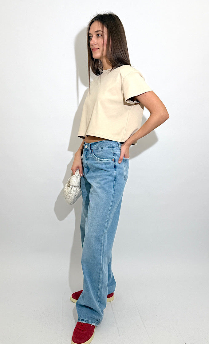 ג'ינס לוקאס