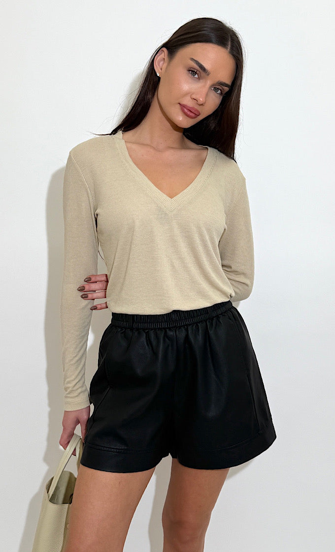 LENA V-NECK OFF WHITE SHIRT