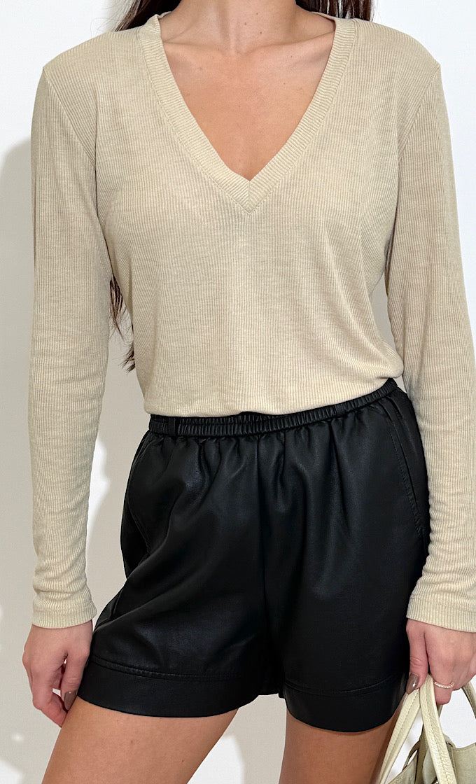 LENA V-NECK OFF WHITE SHIRT