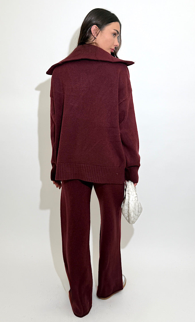 Helena burgundy suit