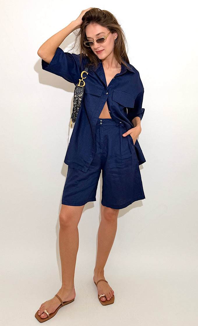 חליפת אנזו נייבי