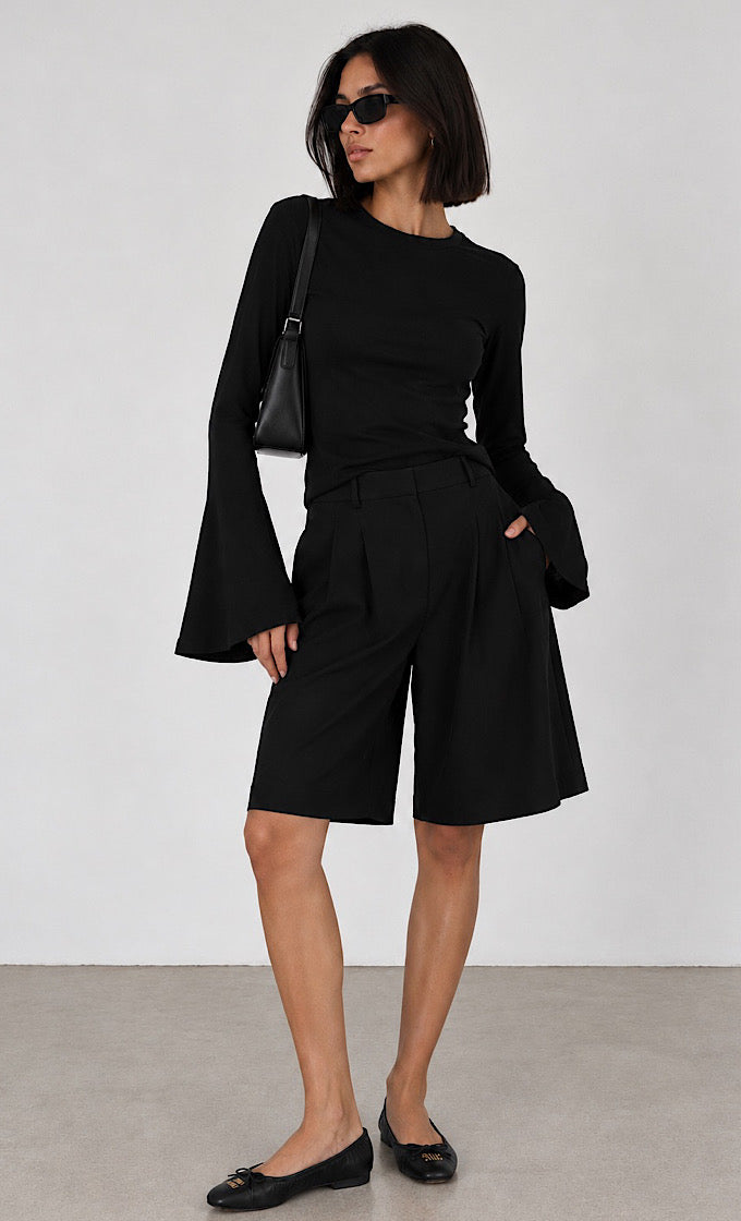 amber Black shirt