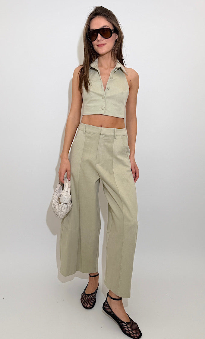 חליפת לארה אבן