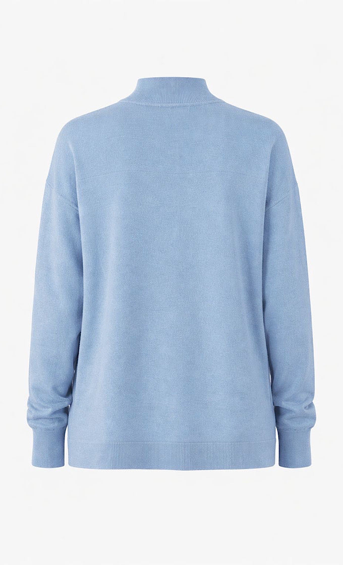 סריג אדריאנה תכלת