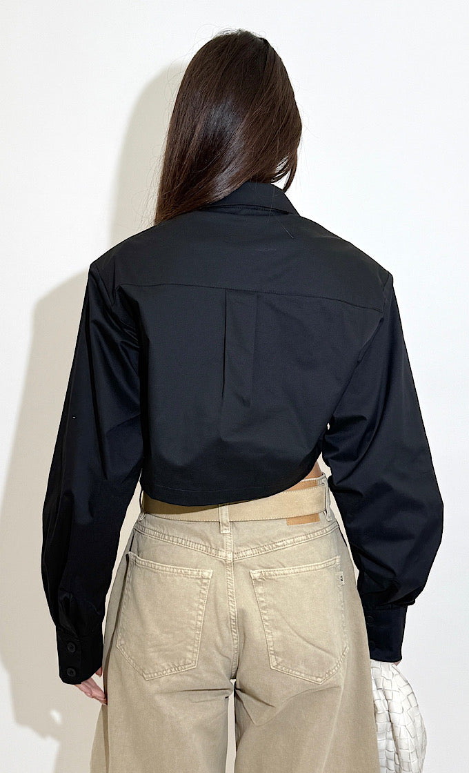 חולצת יולי שחורה