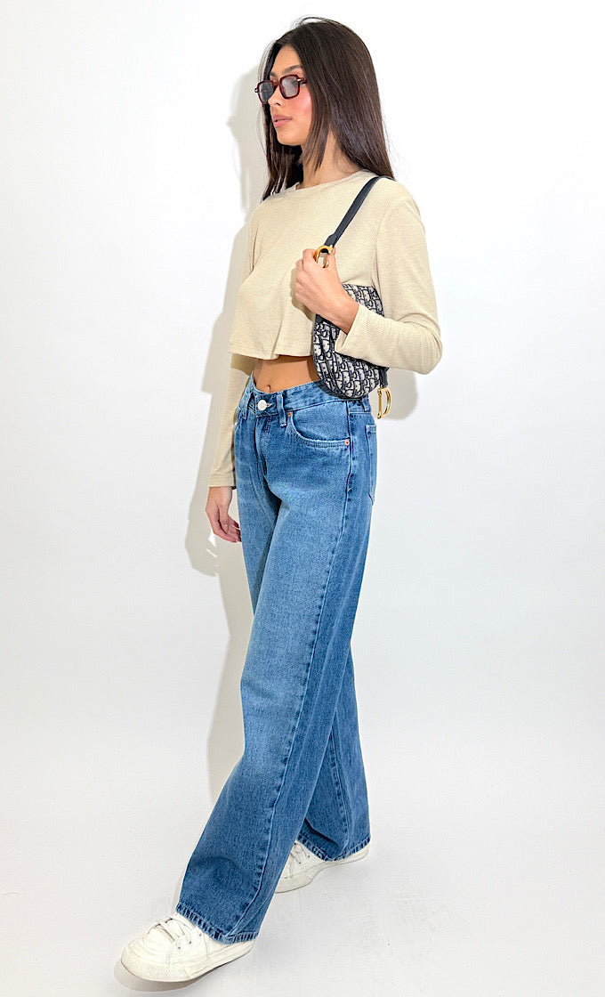 חולצת לורדי מפתח עגול אוף וויט