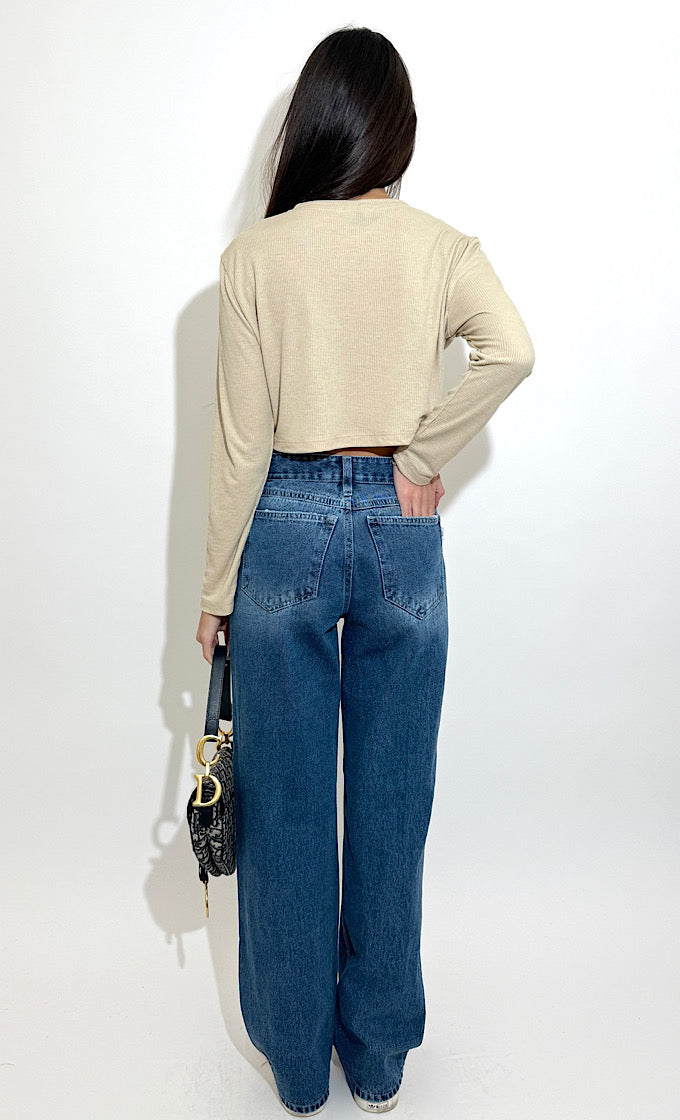 חולצת לורדי מפתח עגול אוף וויט