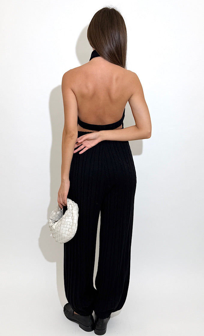 חליפת בלה שחורה