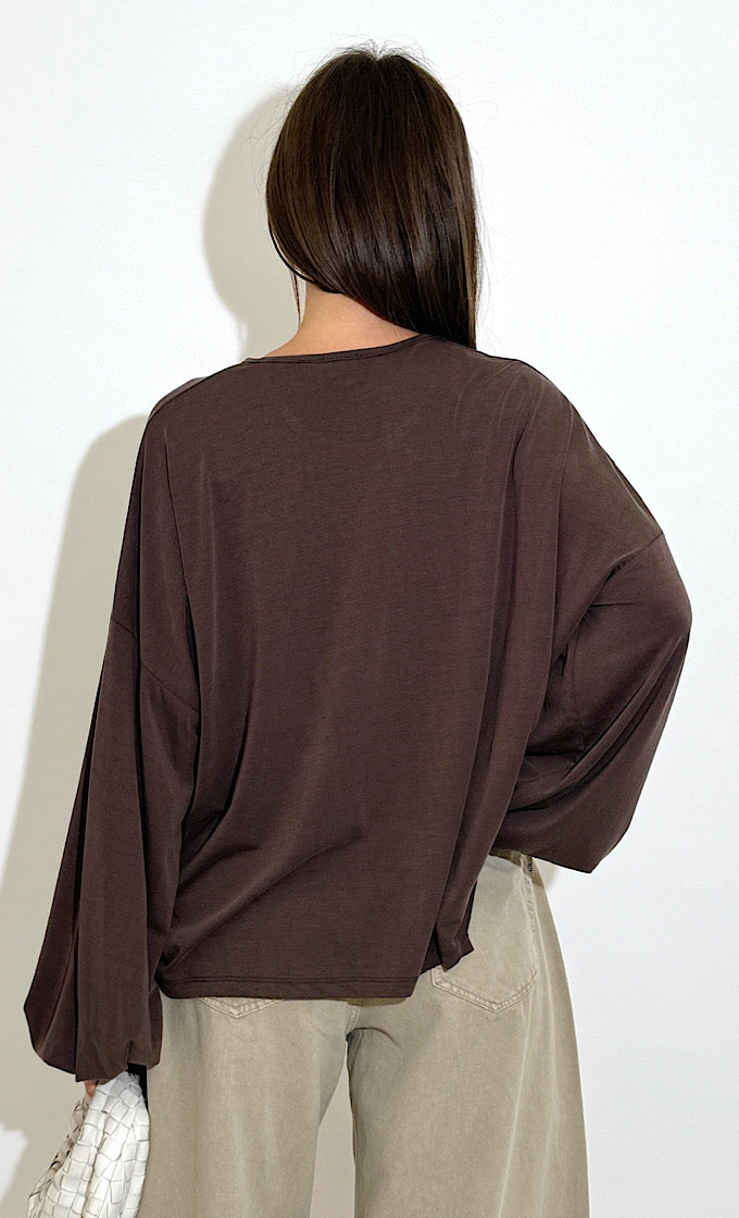 חולצת פאקו חומה