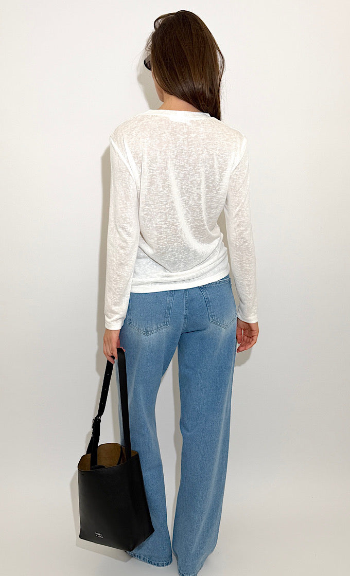 חולצת טוני לבנה