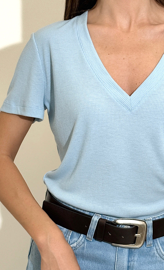NIKA LIGHT BLUE V-NECK T-SHIRT