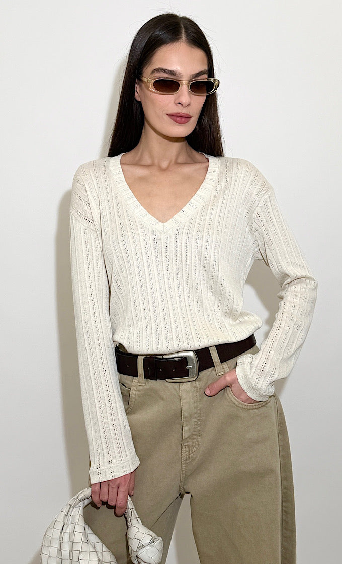 ODELL V-NECK OFF WHITE SHIRT