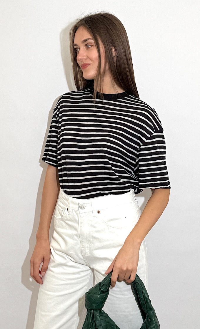 ISABELLE BLACK STRIPES  T-SHIRT 