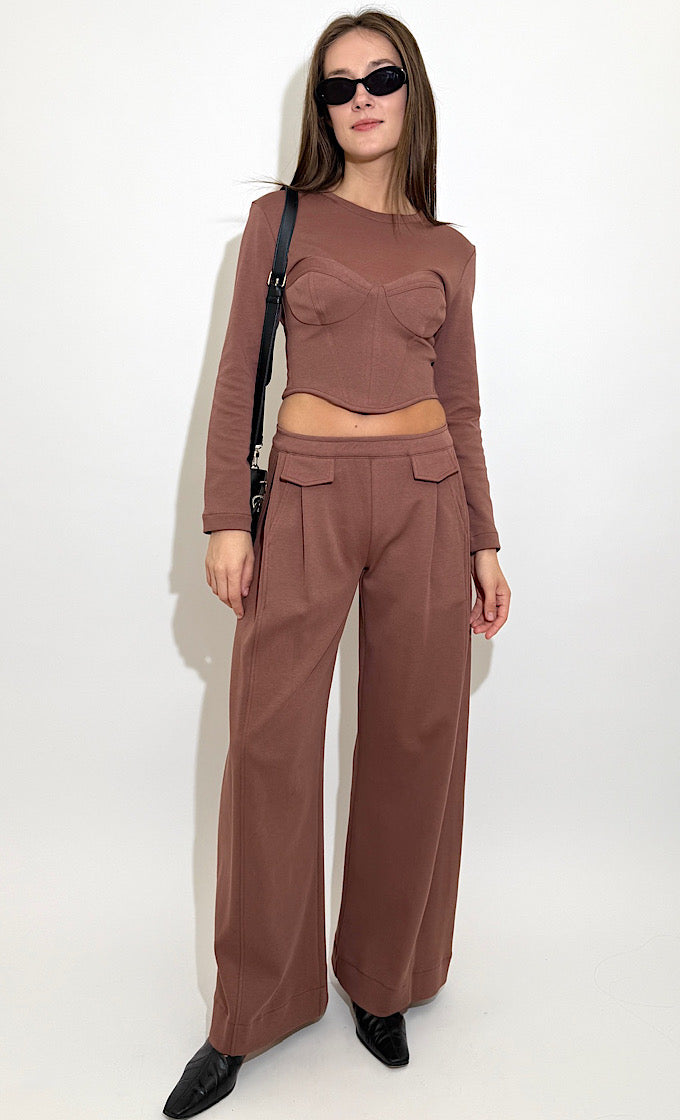 חליפת קימברלי טופי