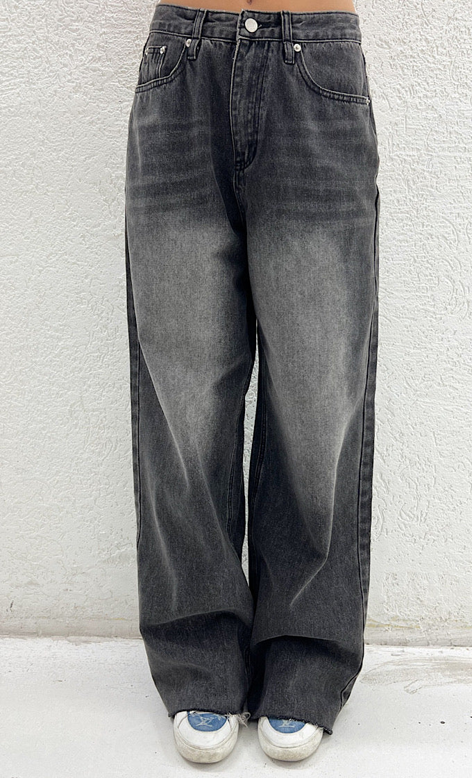 ג'ינס פולי שחור