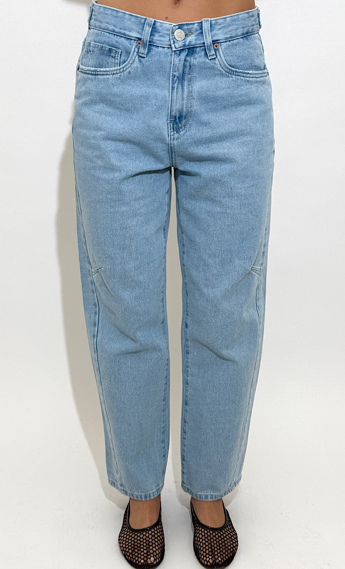 ג'ינס אוליבר