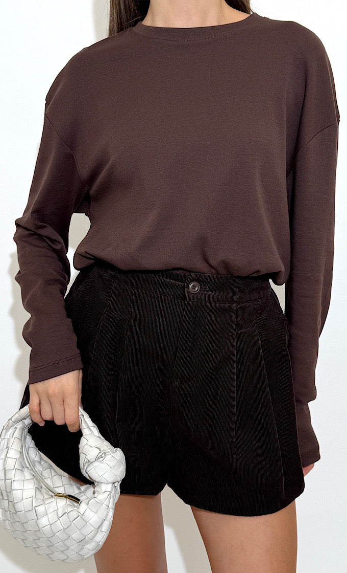 חולצת מייקי חומה