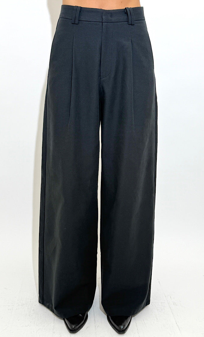 מכנס קלריס שחור