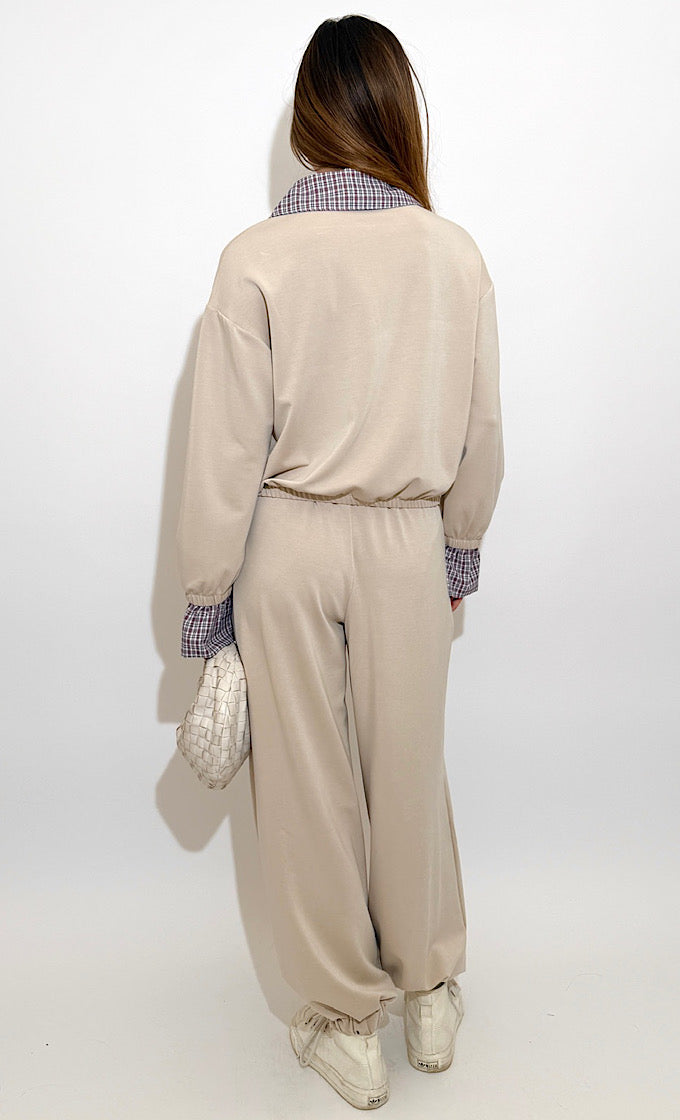 חליפת תאי אוף וויט