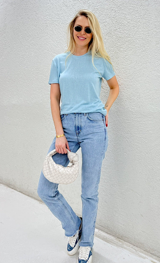 Chloe t-shirt light blue round key