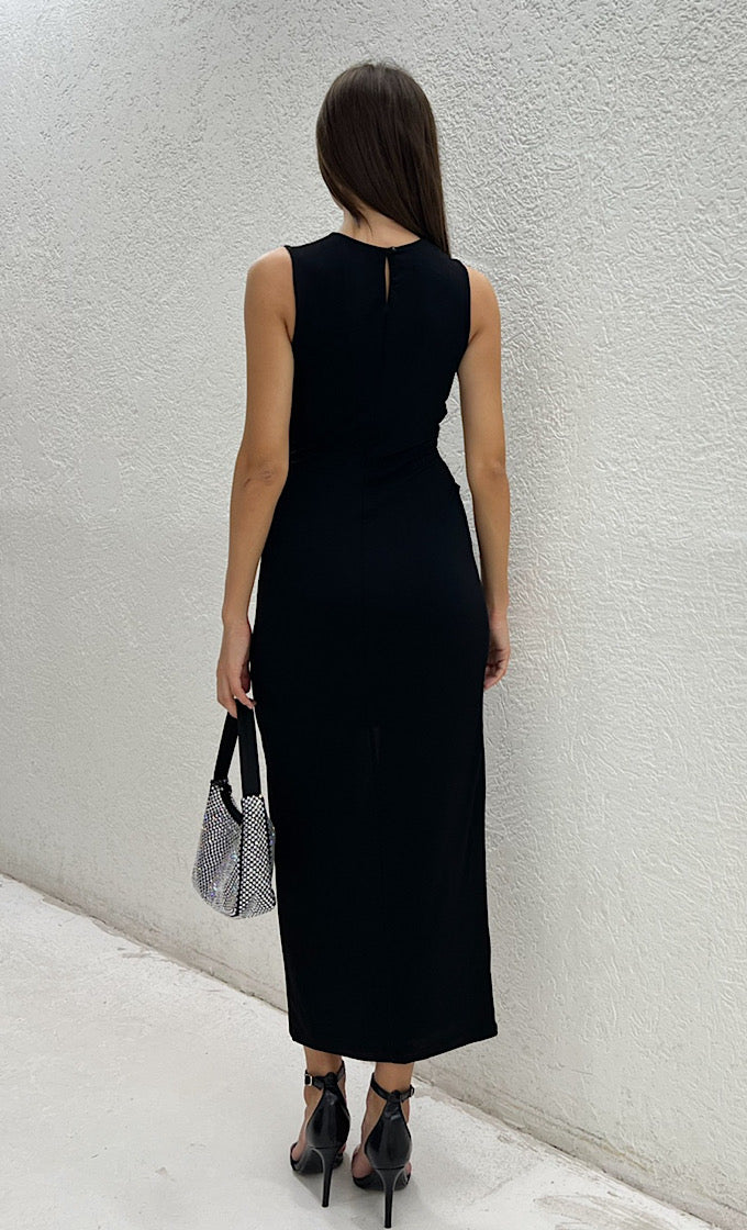 שמלת דקוטה שחורה