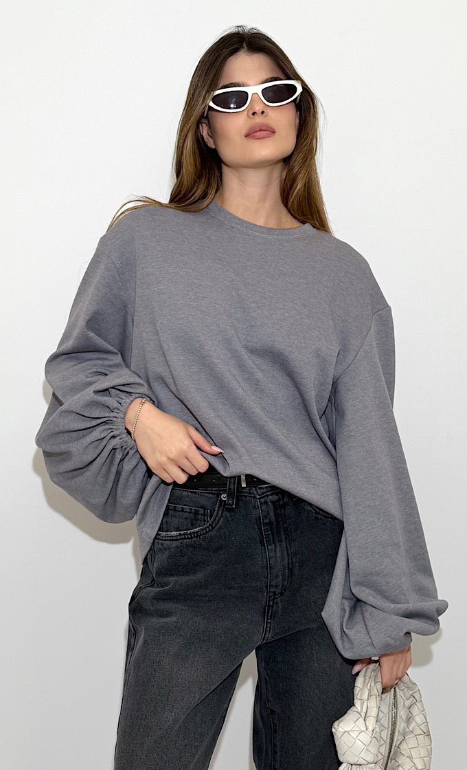 חולצת קלואי אפור בהיר