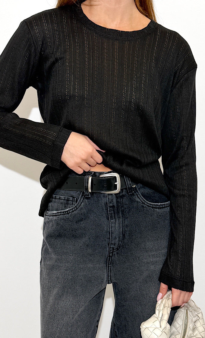 חולצת אודל מפתח עגול שחורה