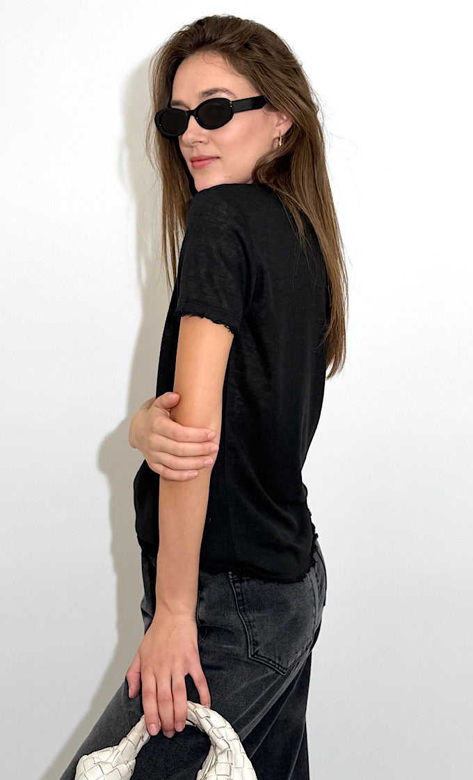 BLAKE ROUND NECK BLACK SHIRT