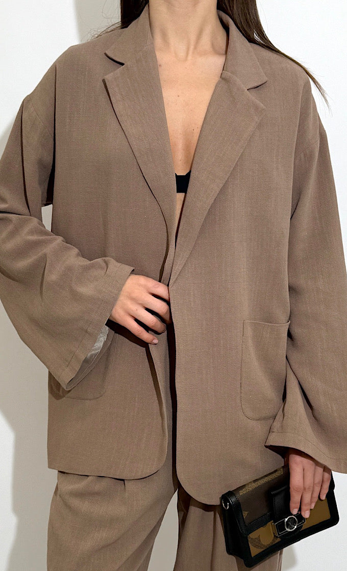 LINET BROWN SUIT 