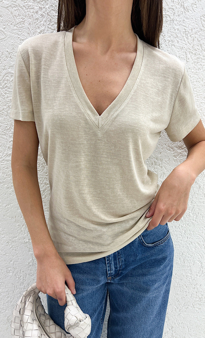 Kayla T-shirt  V neck off White