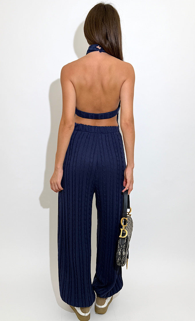 חליפת בלה כחולה