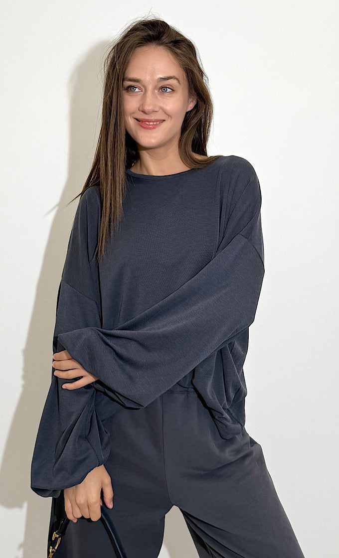 חולצת פאקו אפורה