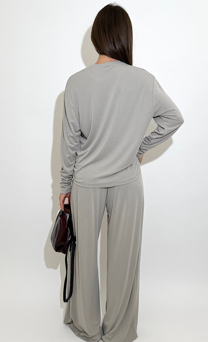 חליפת נונה אבן