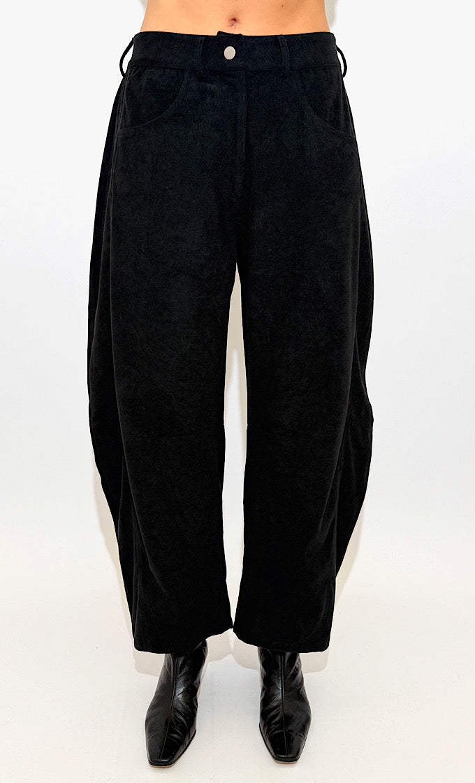 מכנס וואלי שחור