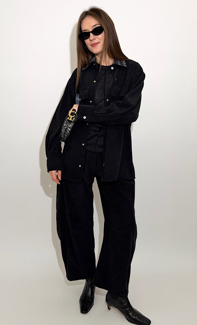 חולצת וואלי שחורה