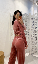 חולצת קטיפה סקיי ורודה