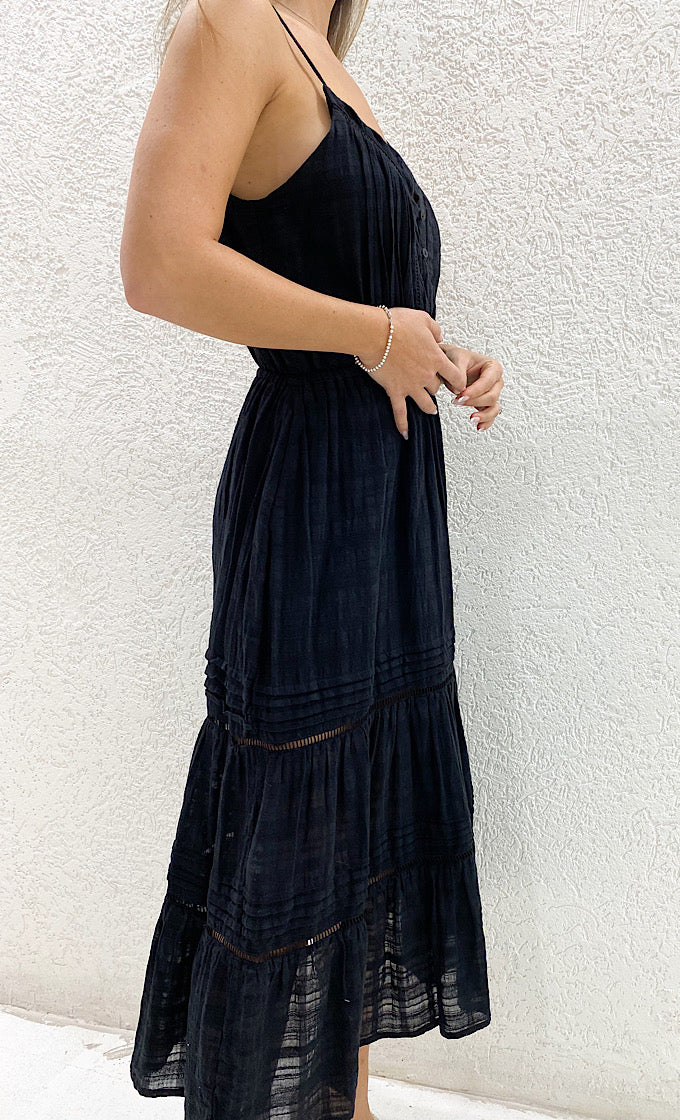 שמלת לארה שחורה