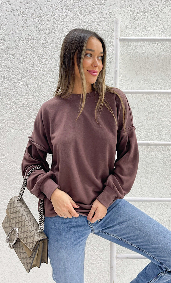 Miley brown shirt